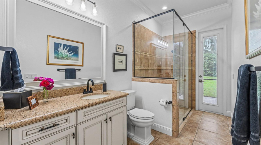 Lakeland, Florida 33813, 5 Bedroom Bedrooms, ,4 Bathroombathrooms,Residential,For Sale,Crescent Woods,0,Mfrl4963663