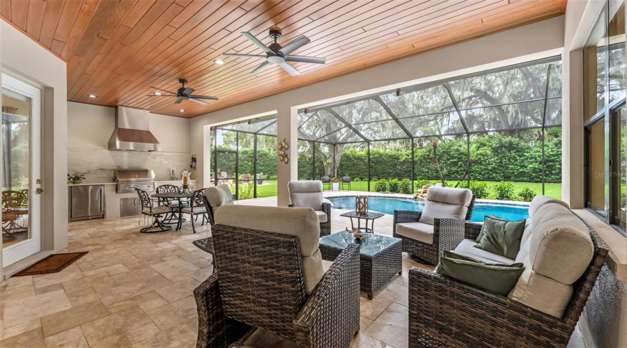 Lakeland, Florida 33813, 5 Bedroom Bedrooms, ,4 Bathroombathrooms,Residential,For Sale,Crescent Woods,0,Mfrl4963663