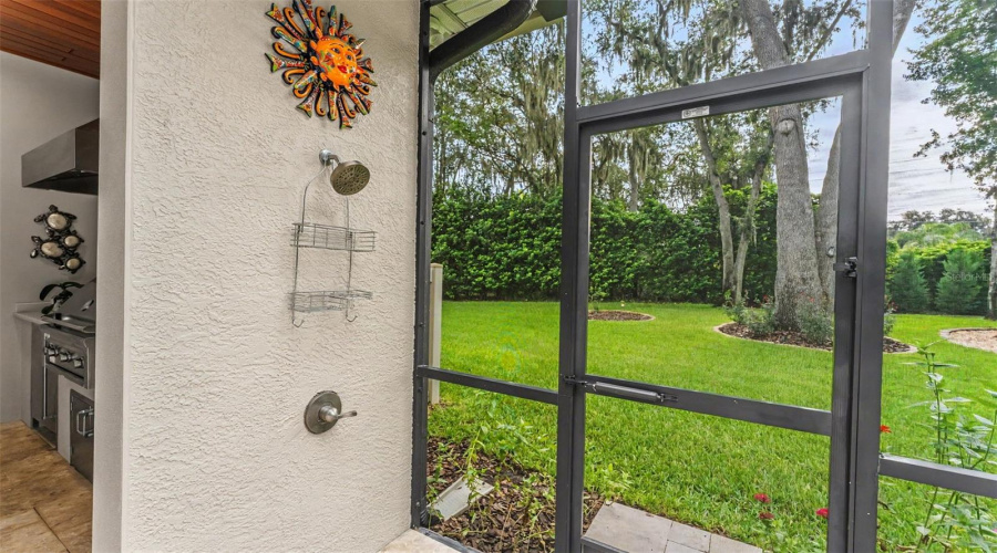 Lakeland, Florida 33813, 5 Bedroom Bedrooms, ,4 Bathroombathrooms,Residential,For Sale,Crescent Woods,0,Mfrl4963663