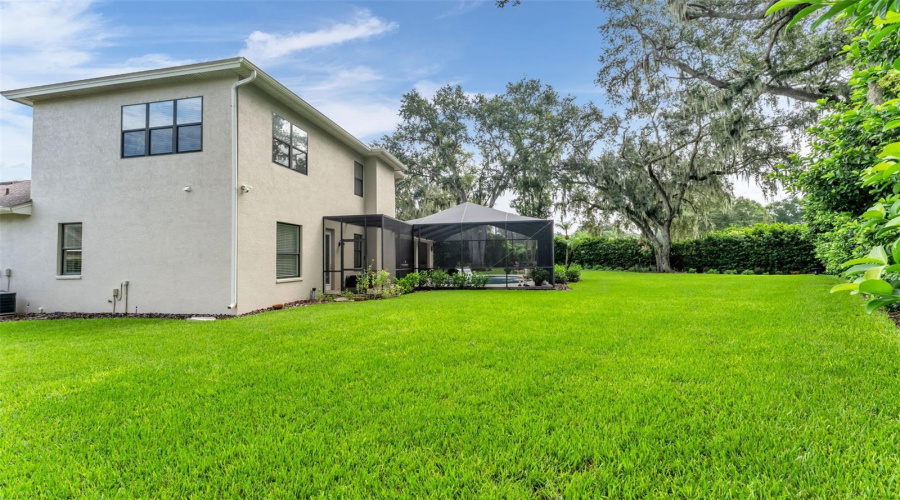 Lakeland, Florida 33813, 5 Bedroom Bedrooms, ,4 Bathroombathrooms,Residential,For Sale,Crescent Woods,0,Mfrl4963663