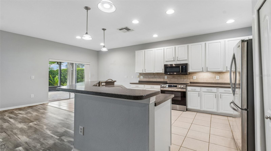 Land O Lakes, Florida 34639, 3 Bedroom Bedrooms, ,2 Bathroombathrooms,Residential,For Sale,Morgans Bluff,0,Mfrtb8521682