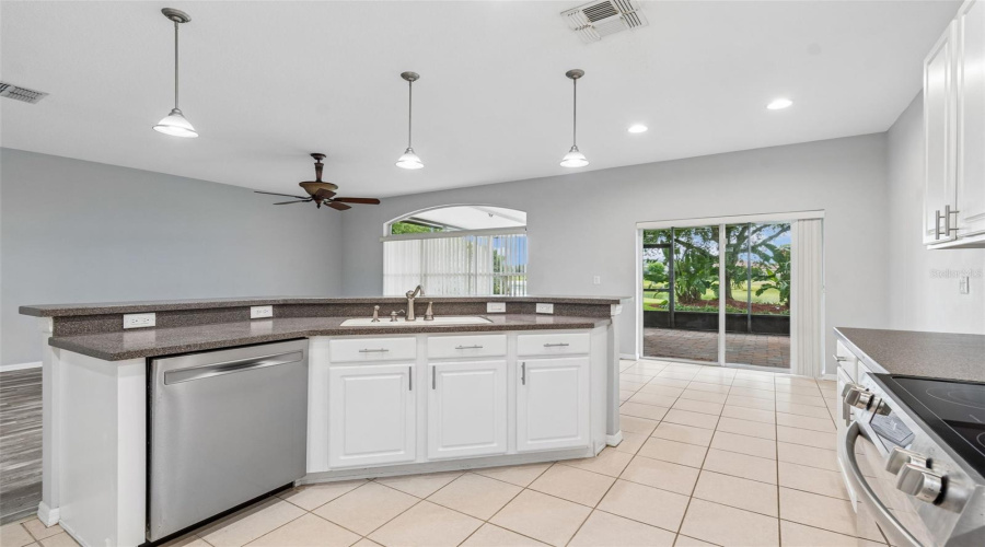Land O Lakes, Florida 34639, 3 Bedroom Bedrooms, ,2 Bathroombathrooms,Residential,For Sale,Morgans Bluff,0,Mfrtb8521682