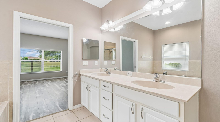 Land O Lakes, Florida 34639, 3 Bedroom Bedrooms, ,2 Bathroombathrooms,Residential,For Sale,Morgans Bluff,0,Mfrtb8521682
