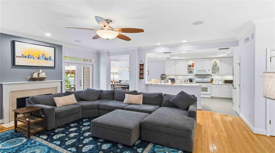 Tampa, Florida 33611, 4 Bedroom Bedrooms, ,3 Bathroombathrooms,Residential,For Sale,Bayshore Trails,0,Mfrtb8508991