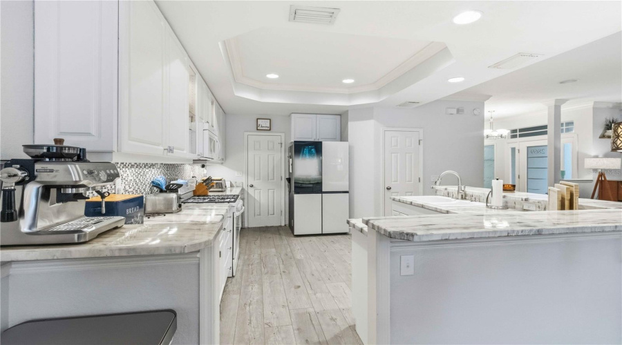 Tampa, Florida 33611, 4 Bedroom Bedrooms, ,3 Bathroombathrooms,Residential,For Sale,Bayshore Trails,0,Mfrtb8508991