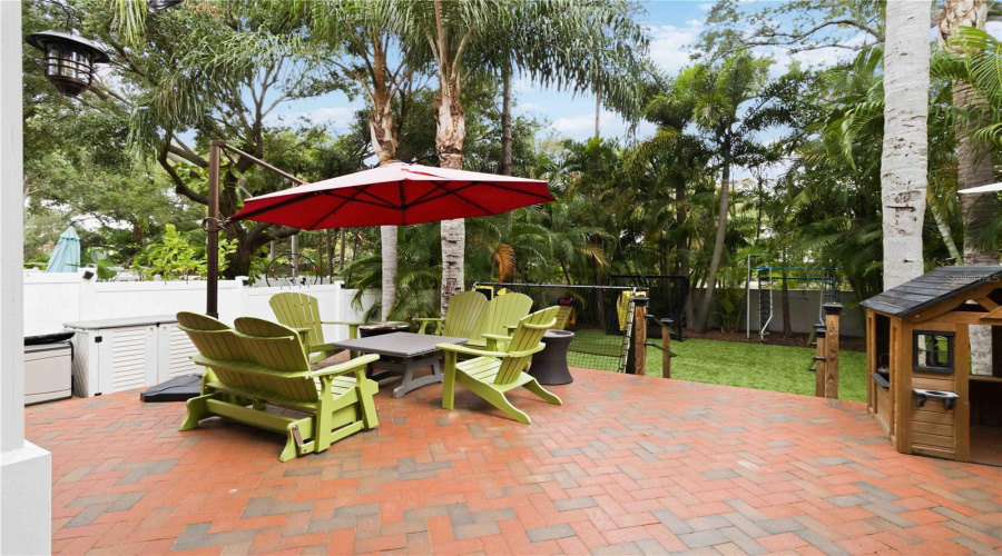 Tampa, Florida 33611, 4 Bedroom Bedrooms, ,3 Bathroombathrooms,Residential,For Sale,Bayshore Trails,0,Mfrtb8508991