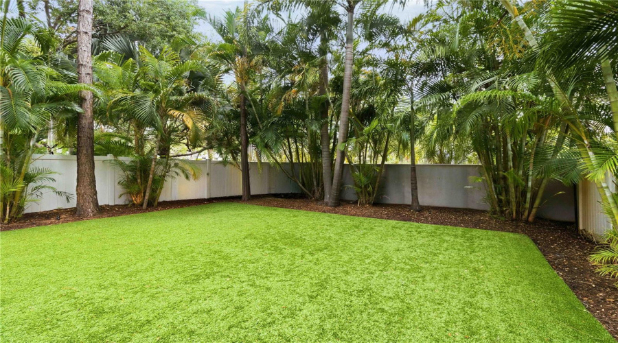 Tampa, Florida 33611, 4 Bedroom Bedrooms, ,3 Bathroombathrooms,Residential,For Sale,Bayshore Trails,0,Mfrtb8508991