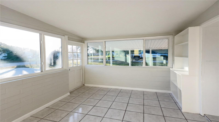 Edgewater, Florida 32132, 2 Bedroom Bedrooms, ,1 Bathroombathrooms,Residential,For Sale,New York,0,Mfro6406870