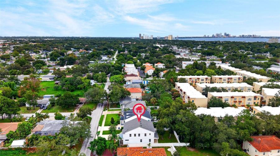 Tampa, Florida 33611, 5 Bedroom Bedrooms, ,3 Bathroombathrooms,Residential,For Sale,6Th,0,Mfrtb8529258