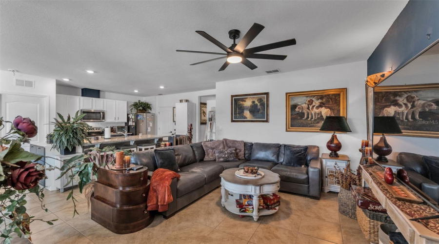 Bartow, Florida 33830, 3 Bedroom Bedrooms, ,2 Bathroombathrooms,Residential,For Sale,Diving Dove,0,Mfro6387219