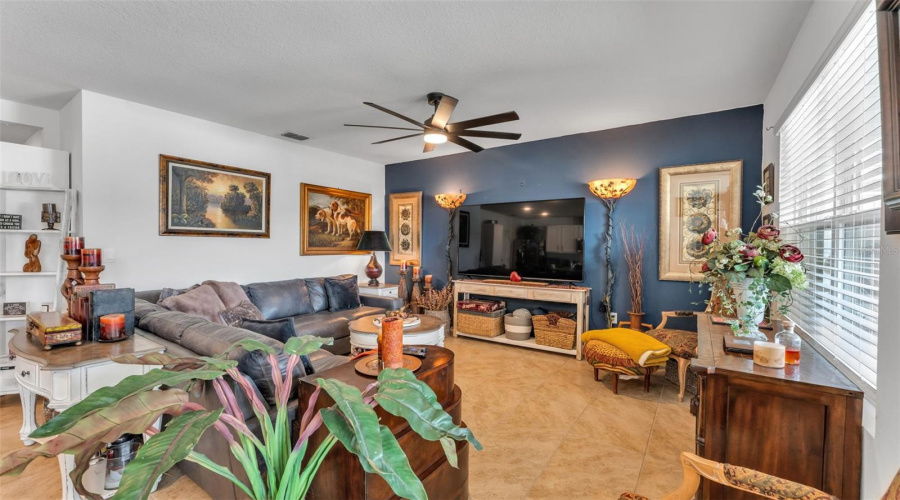 Bartow, Florida 33830, 3 Bedroom Bedrooms, ,2 Bathroombathrooms,Residential,For Sale,Diving Dove,0,Mfro6387219