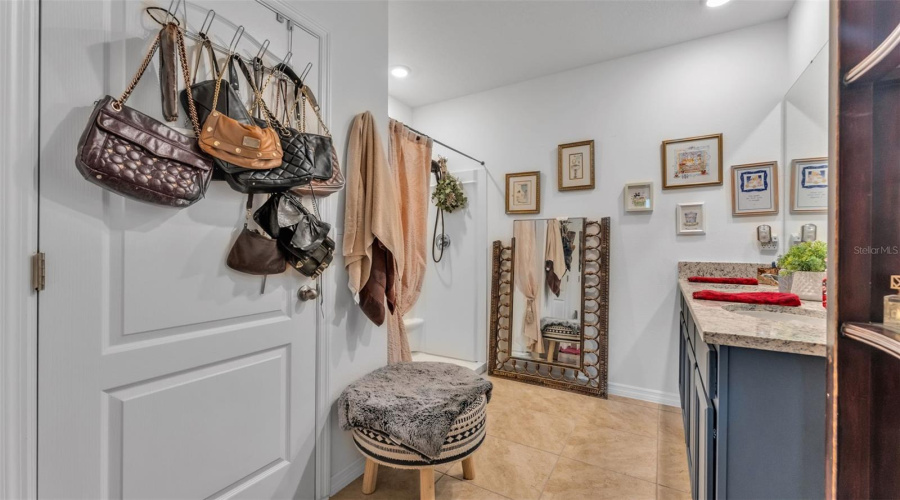 Bartow, Florida 33830, 3 Bedroom Bedrooms, ,2 Bathroombathrooms,Residential,For Sale,Diving Dove,0,Mfro6387219