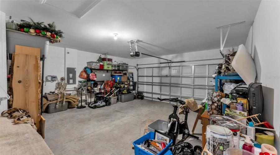 Bartow, Florida 33830, 3 Bedroom Bedrooms, ,2 Bathroombathrooms,Residential,For Sale,Diving Dove,0,Mfro6387219