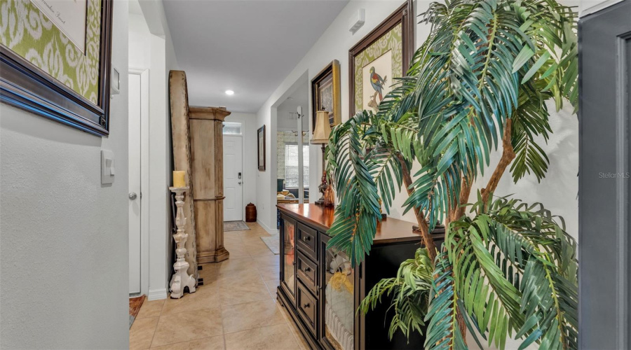 Bartow, Florida 33830, 3 Bedroom Bedrooms, ,2 Bathroombathrooms,Residential,For Sale,Diving Dove,0,Mfro6387219