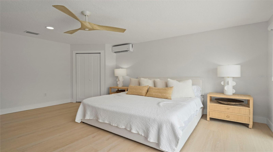 New Port Richey, Florida 34652, 3 Bedroom Bedrooms, ,3 Bathroombathrooms,Residential,For Sale,Leeward,0,Mfrl4963807