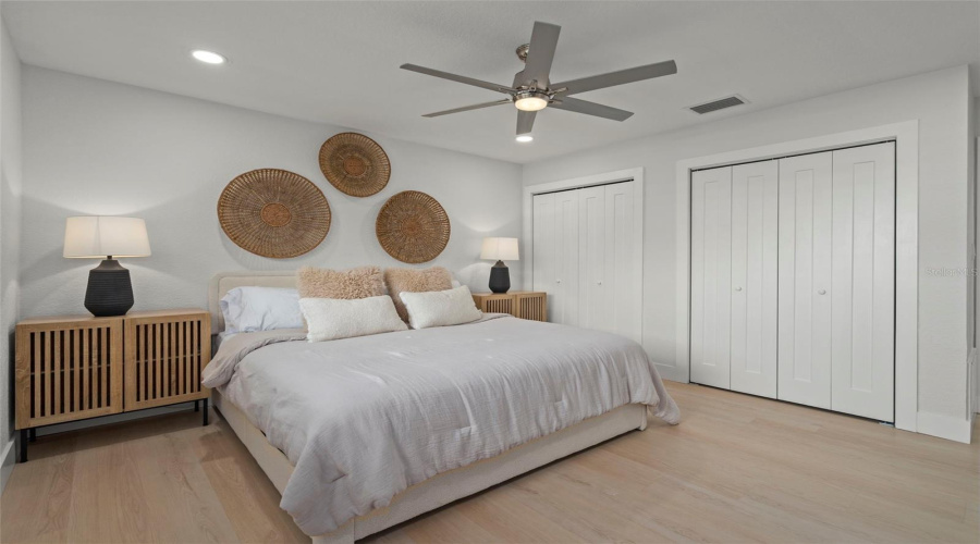 New Port Richey, Florida 34652, 3 Bedroom Bedrooms, ,3 Bathroombathrooms,Residential,For Sale,Leeward,0,Mfrl4963807
