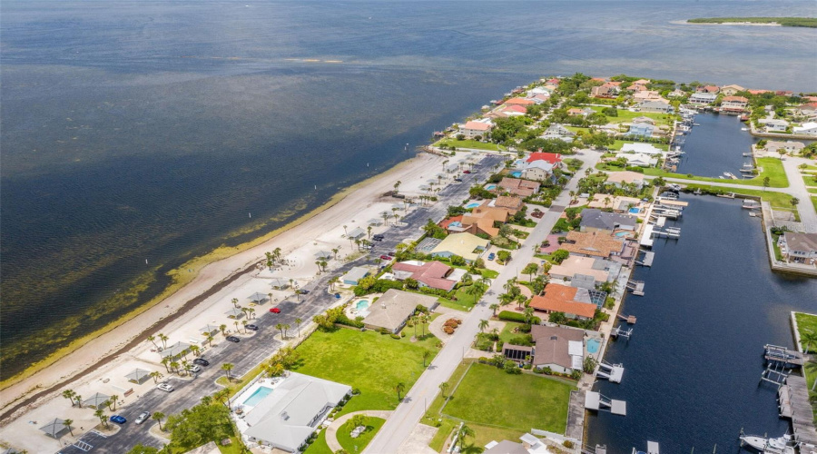 New Port Richey, Florida 34652, 3 Bedroom Bedrooms, ,3 Bathroombathrooms,Residential,For Sale,Leeward,0,Mfrl4963807