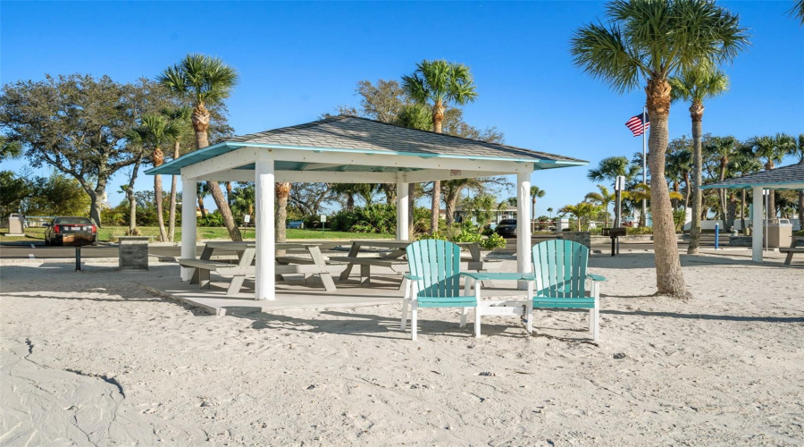 New Port Richey, Florida 34652, 3 Bedroom Bedrooms, ,3 Bathroombathrooms,Residential,For Sale,Leeward,0,Mfrl4963807