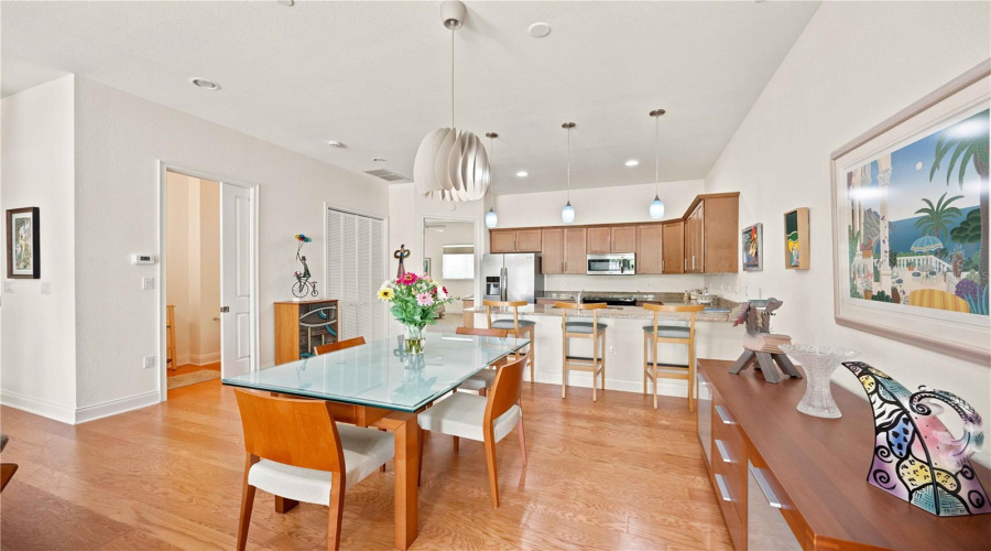 Venice, Florida 34285, 2 Bedroom Bedrooms, ,2 Bathroombathrooms,Residential,For Sale,Nokomis,0,Mfra4703408