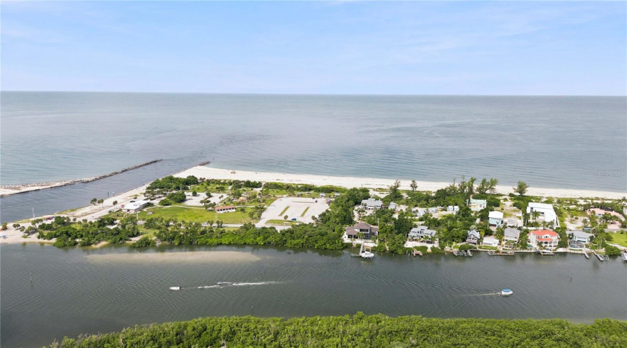 Venice, Florida 34285, 2 Bedroom Bedrooms, ,2 Bathroombathrooms,Residential,For Sale,Nokomis,0,Mfra4703408