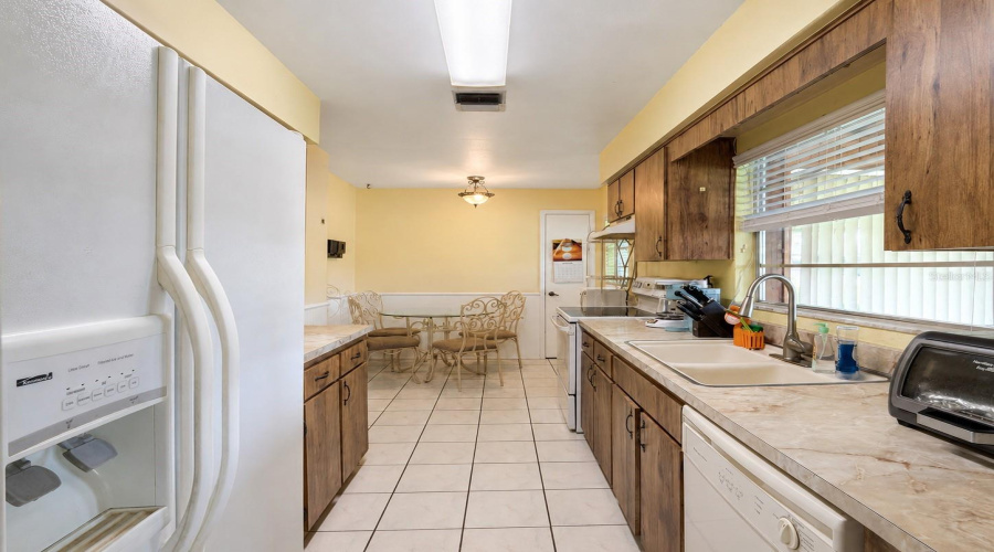 Kissimmee, Florida 34741, 3 Bedroom Bedrooms, ,2 Bathroombathrooms,Residential,For Sale,Green Meadow,0,Mfro6436317