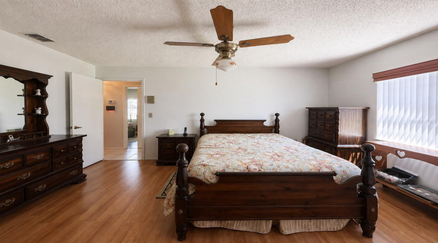 Kissimmee, Florida 34741, 3 Bedroom Bedrooms, ,2 Bathroombathrooms,Residential,For Sale,Green Meadow,0,Mfro6436317