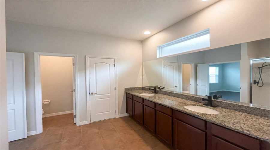 Winter Garden, Florida 34787, 2 Bedroom Bedrooms, ,2 Bathroombathrooms,Residential,For Sale,Bowman,0,Mfro6407484