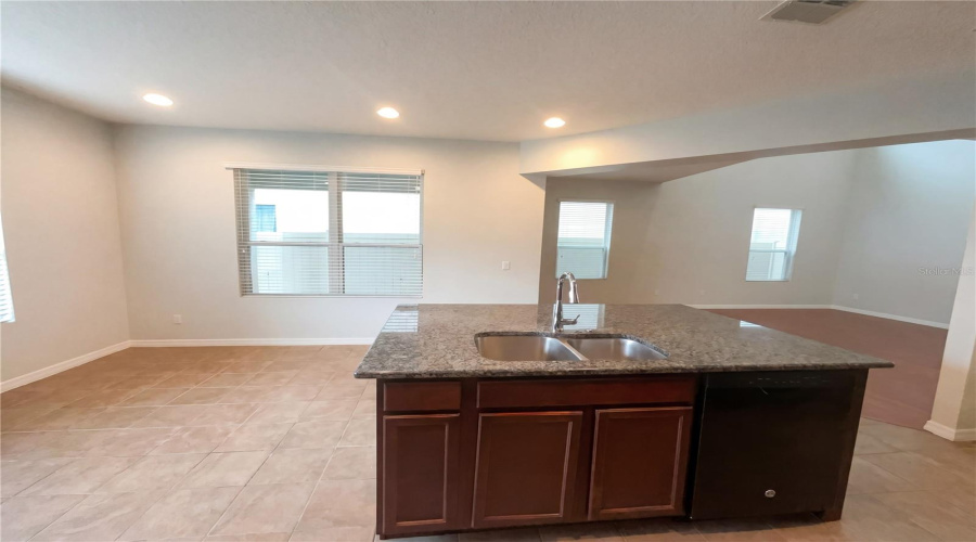 Winter Garden, Florida 34787, 2 Bedroom Bedrooms, ,2 Bathroombathrooms,Residential,For Sale,Bowman,0,Mfro6407484