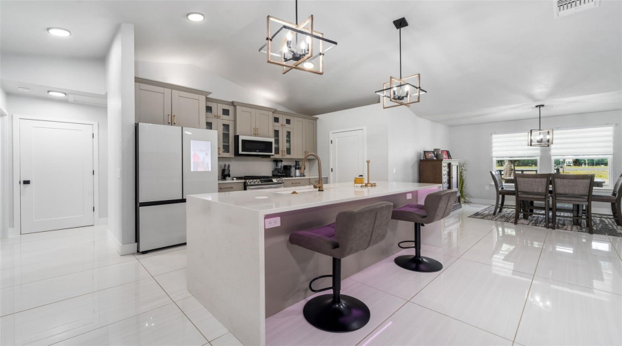 Bronson, Florida 32621, 4 Bedroom Bedrooms, ,3 Bathroombathrooms,Residential,For Sale,Highway 27 Alternate,0,Mfrgc542533