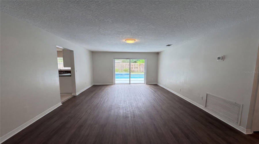 Winter Springs, Florida 32708, 3 Bedroom Bedrooms, ,2 Bathroombathrooms,Residential,For Sale,Sequoia,0,Mfro6424067