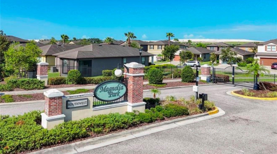 Riverview, Florida 33578, 4 Bedroom Bedrooms, ,2 Bathroombathrooms,Residential,For Sale,Loblolly Pine,0,Mfrtb8536901