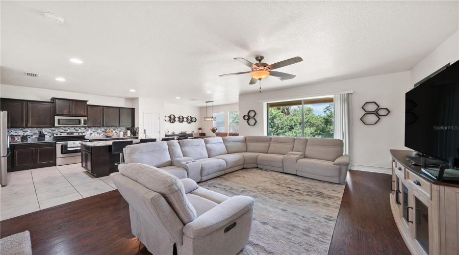 Riverview, Florida 33578, 4 Bedroom Bedrooms, ,2 Bathroombathrooms,Residential,For Sale,Loblolly Pine,0,Mfrtb8536901