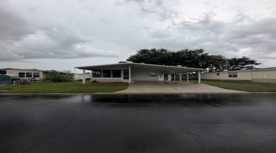 Wesley Chapel, Florida 33543, 2 Bedroom Bedrooms, ,2 Bathroombathrooms,Residential,For Sale,Shady Creek,0,Mfra4703995