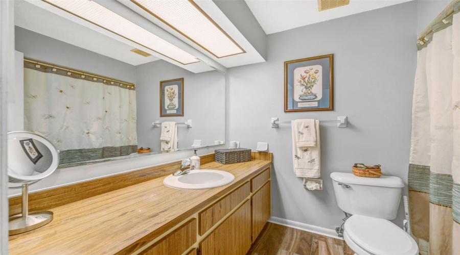 Valrico, Florida 33594, 3 Bedroom Bedrooms, ,2 Bathroombathrooms,Residential,For Sale,Highgate,0,Mfrtb8542277