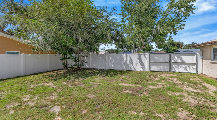 Valrico, Florida 33594, 3 Bedroom Bedrooms, ,2 Bathroombathrooms,Residential,For Sale,Highgate,0,Mfrtb8542277