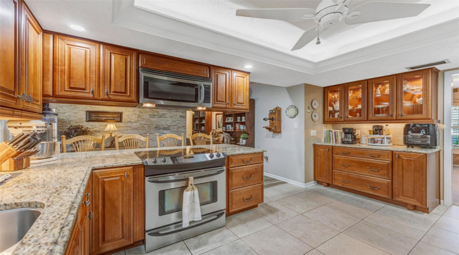 Valrico, Florida 33594, 3 Bedroom Bedrooms, ,2 Bathroombathrooms,Residential,For Sale,Highgate,0,Mfrtb8542277