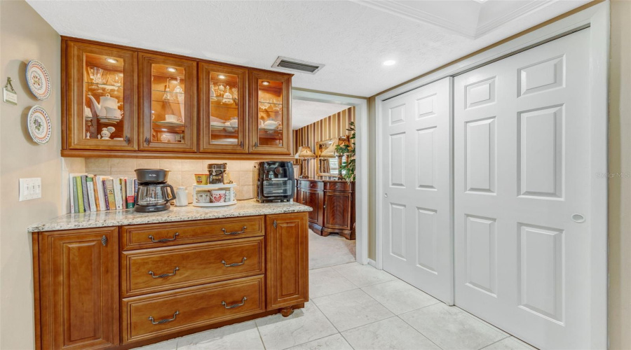 Valrico, Florida 33594, 3 Bedroom Bedrooms, ,2 Bathroombathrooms,Residential,For Sale,Highgate,0,Mfrtb8542277