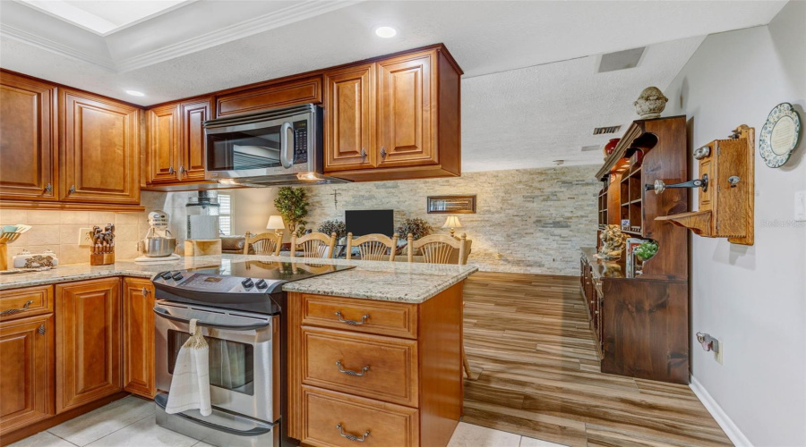 Valrico, Florida 33594, 3 Bedroom Bedrooms, ,2 Bathroombathrooms,Residential,For Sale,Highgate,0,Mfrtb8542277