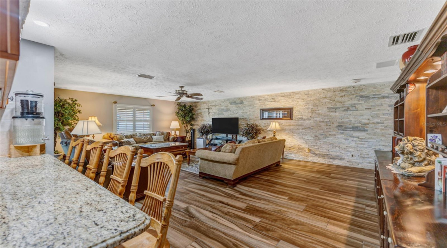 Valrico, Florida 33594, 3 Bedroom Bedrooms, ,2 Bathroombathrooms,Residential,For Sale,Highgate,0,Mfrtb8542277