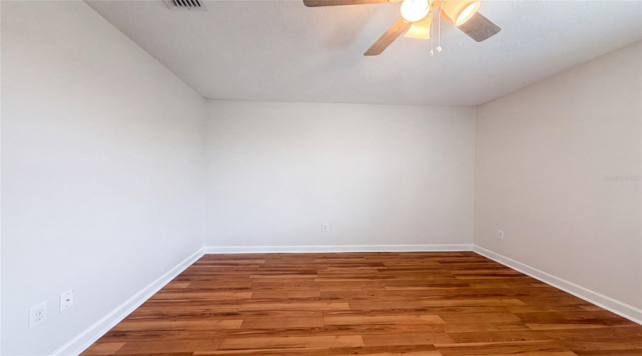 Ruskin, Florida 33573, 4 Bedroom Bedrooms, ,2 Bathroombathrooms,Residential,For Sale,Ivory,0,Mfro6428343