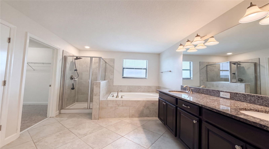 Ruskin, Florida 33573, 4 Bedroom Bedrooms, ,2 Bathroombathrooms,Residential,For Sale,Ivory,0,Mfro6428343