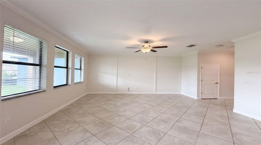 Ruskin, Florida 33573, 4 Bedroom Bedrooms, ,2 Bathroombathrooms,Residential,For Sale,Ivory,0,Mfro6428343