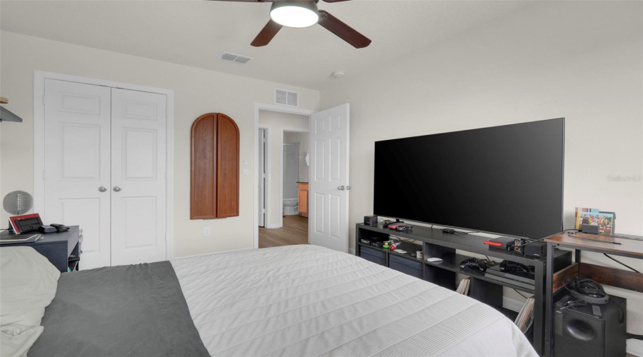 Kissimmee, Florida 34744, 4 Bedroom Bedrooms, ,2 Bathroombathrooms,Residential,For Sale,Crest,0,Mfro6409508