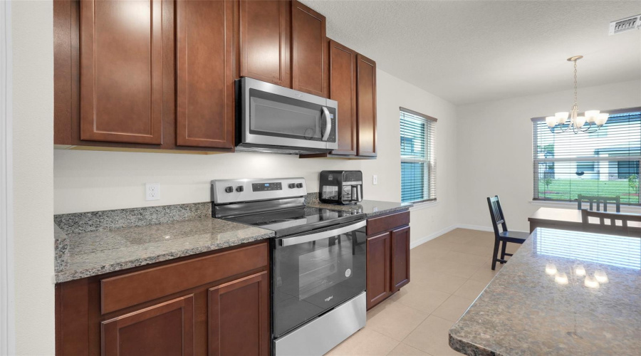 Kissimmee, Florida 34744, 4 Bedroom Bedrooms, ,2 Bathroombathrooms,Residential,For Sale,Crest,0,Mfro6409508