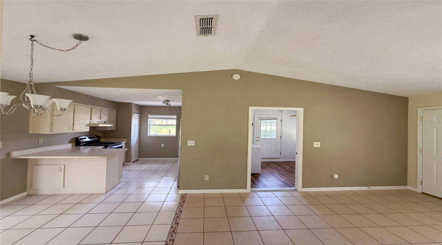 Dunnellon, Florida 34431, 2 Bedroom Bedrooms, ,1 Bathroombathrooms,Residential,For Sale,Valencia Heights,0,Mfro6423295