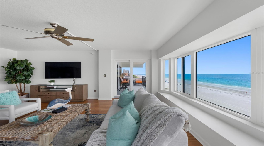 Indian Rocks Beach, Florida 33785, 2 Bedroom Bedrooms, ,2 Bathroombathrooms,Residential,For Sale,Gulf,0,Mfrtb8541950
