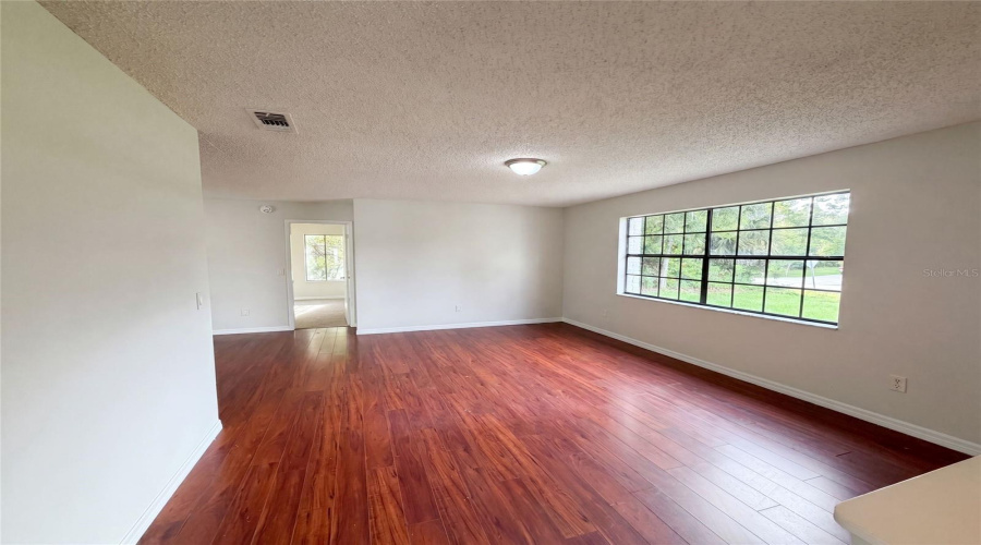 Deltona, Florida 32725, 4 Bedroom Bedrooms, ,2 Bathroombathrooms,Residential,For Sale,Boxelder,0,Mfro6420286