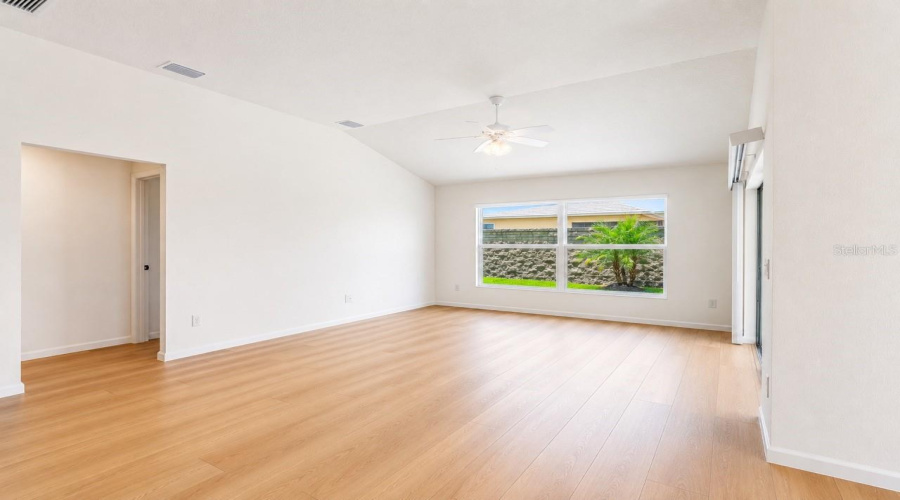 The Villages, Florida 32163, 3 Bedroom Bedrooms, ,2 Bathroombathrooms,Residential,For Sale,Patricia,0,Mfrg5112381