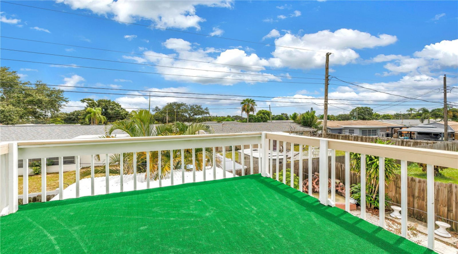 Seminole, Florida 33772, 4 Bedroom Bedrooms, ,3 Bathroombathrooms,Residential,For Sale,Ridge,0,Mfrtb8542098