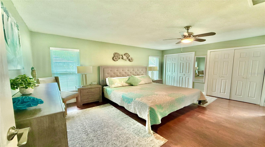Clearwater, Florida 33756, 3 Bedroom Bedrooms, ,2 Bathroombathrooms,Residential,For Sale,Lotus,0,Mfrtb8535190